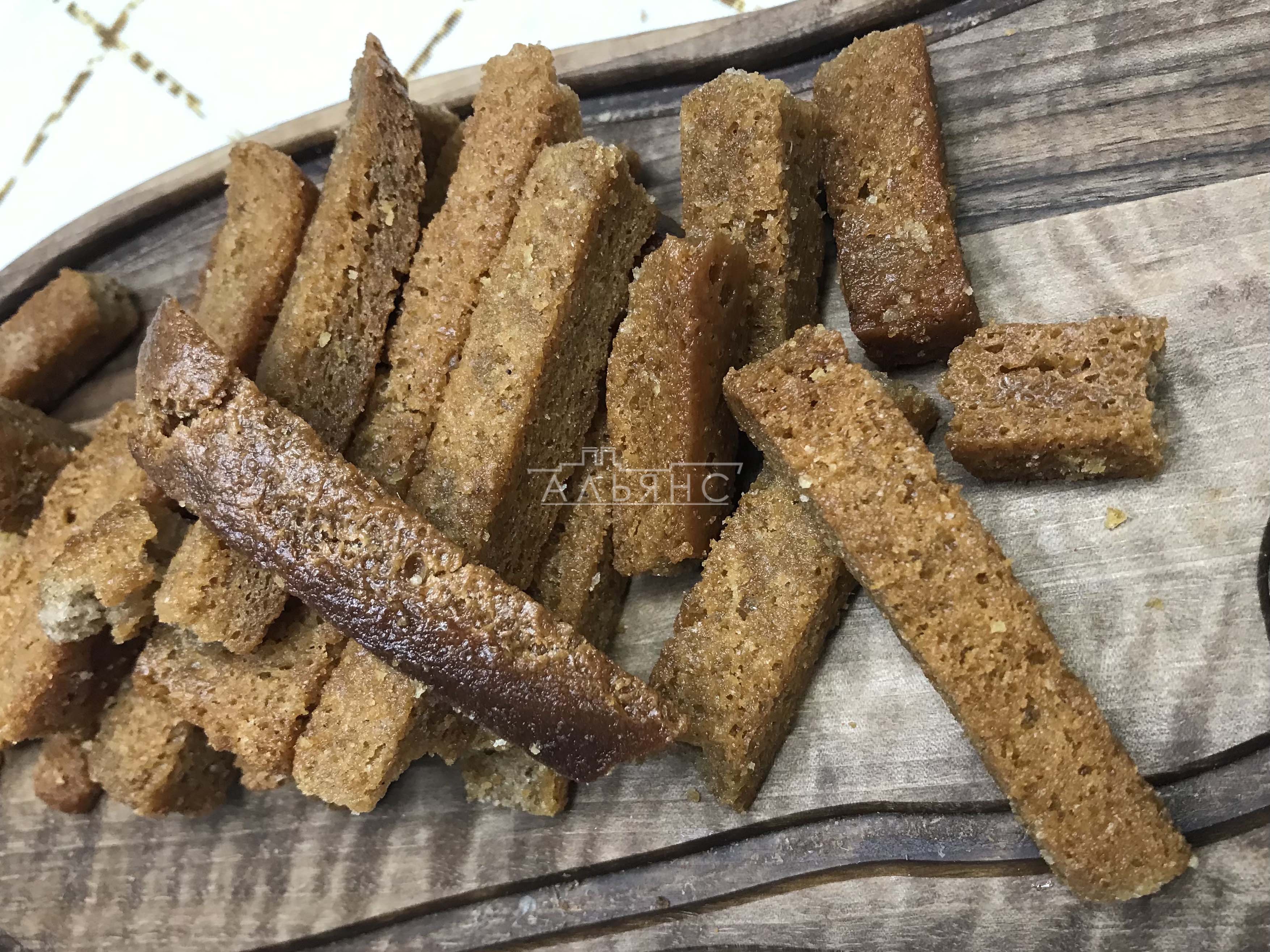 Деревенские гренки с чесноком в Рубцовске