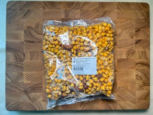 Арахис в глазури со вкусом бекона: Ореховая смесь ж/с с кукурузой со вкусом 