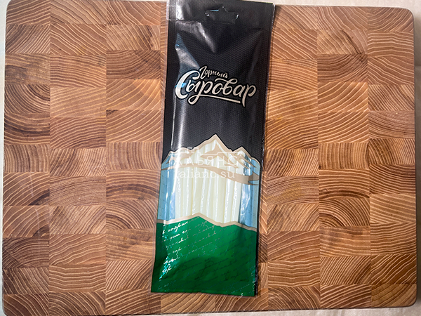 Сыр 60 гр ГОРНЫЙ СЫРОВАР (Балыковый) в Рубцовске